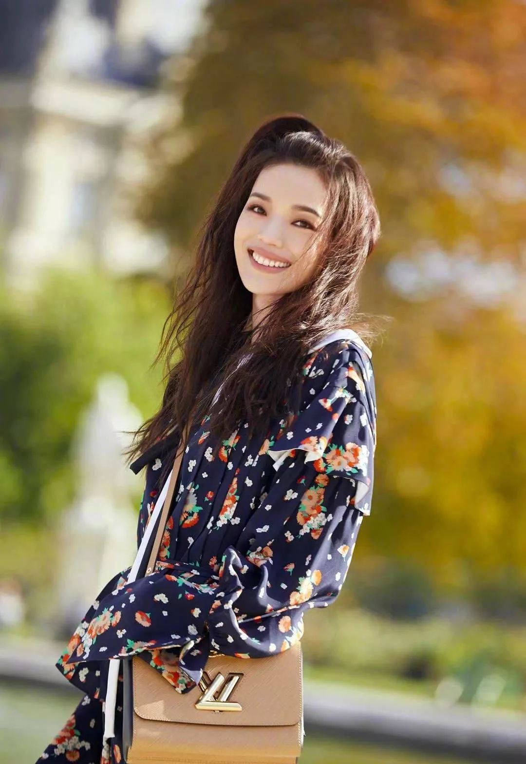 舒淇写真之大地女神5-舒淇写真全集6部-邱淑贞绝版写真(16p)