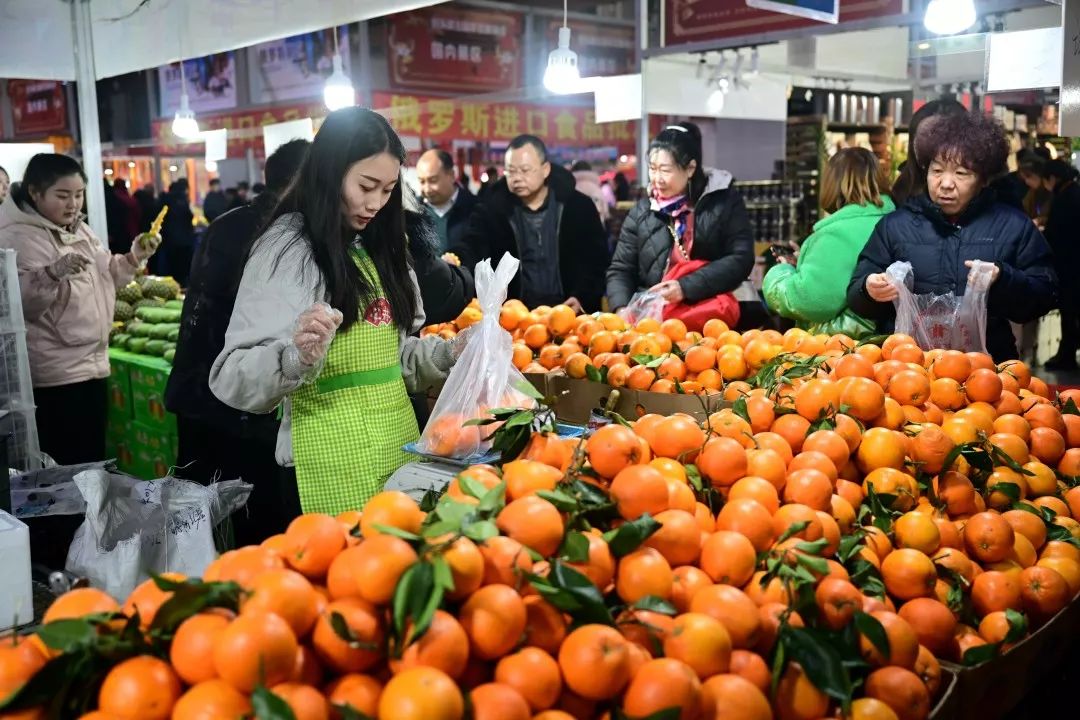 【e起过大年】年货展销会来啦!多国展商齐亮相(附视频)