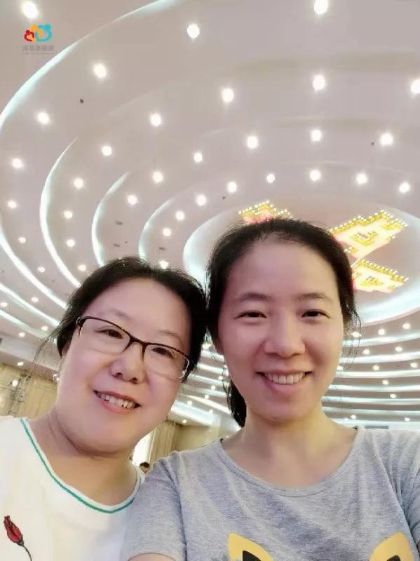 在参加幼儿抗挫力训练营的时候,海蓝博士让女儿给我打分,女儿先说:"零