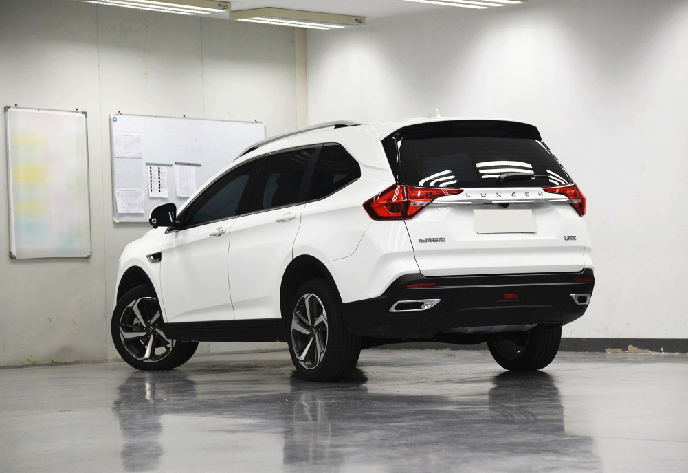 纳智捷新旗舰suv来临!车长4.