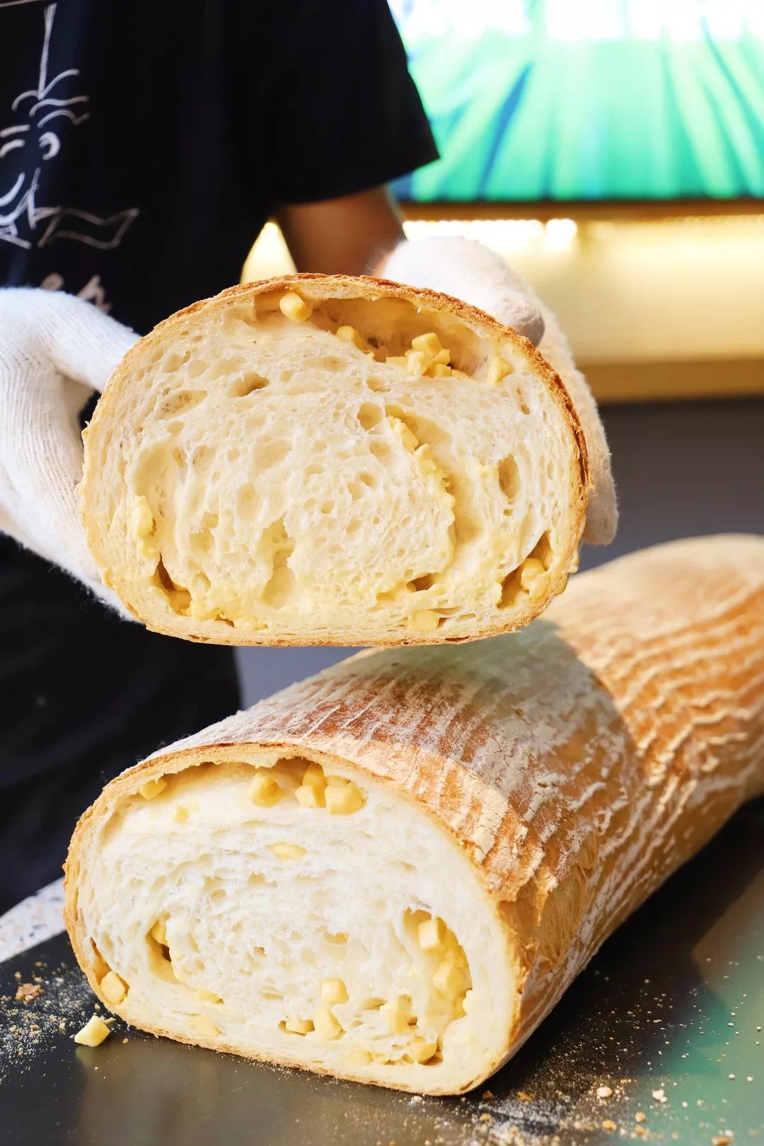 免费送"贵妇"猫山王榴莲吐司!