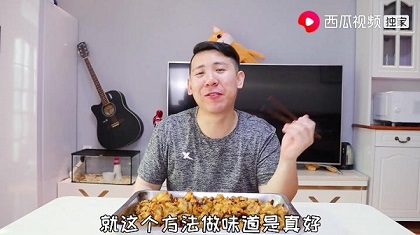 全网都在@韩小浪,他靠 "有吃必应"挑战,成为一本行走的试吃指南_美食