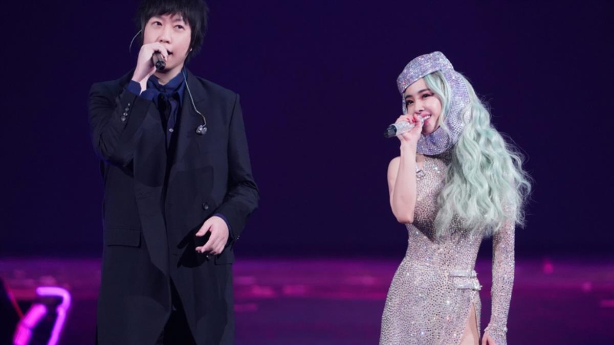 从2019唱到2020的天后jolin蔡依林,台北站最终场迎来重量级嘉宾五月天