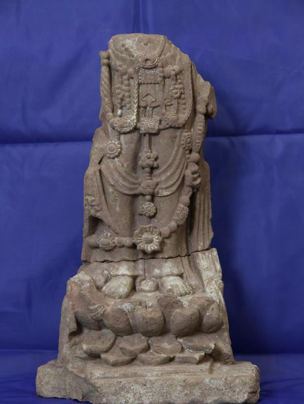 45件四川造佛像齐聚成博开年特展大秀益州风范