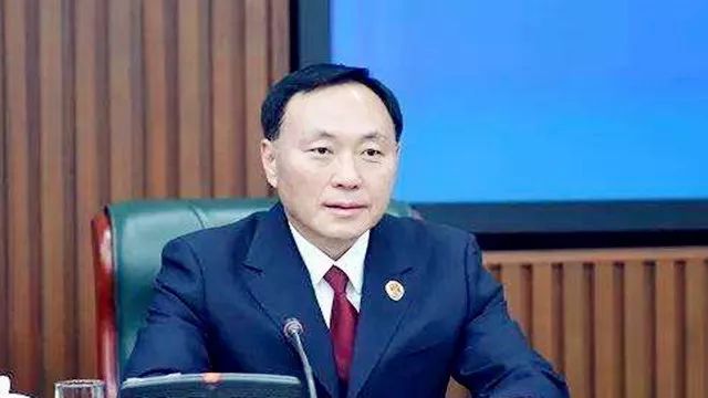 反贪大老虎大搞权色钱色交易栽了