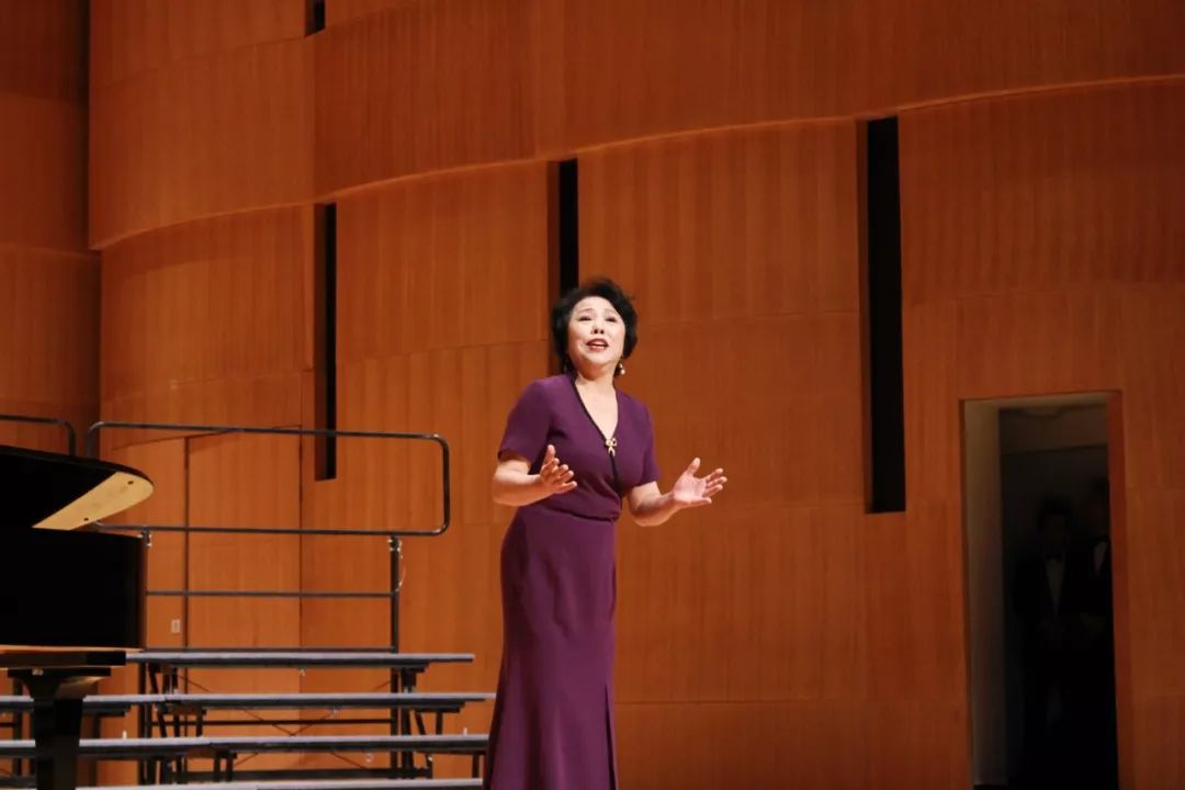 俄罗斯歌曲排行榜经典_精选俄罗斯歌曲10首