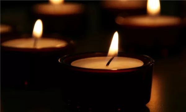 人死如灯灭,能带走什么?