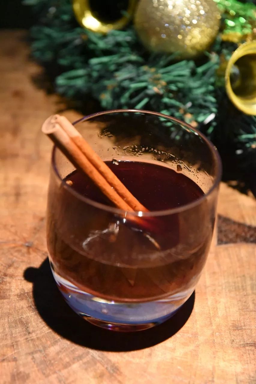 冬天吃羊认准这家从宁夏空运来的盐池滩羊肉质嫩膻