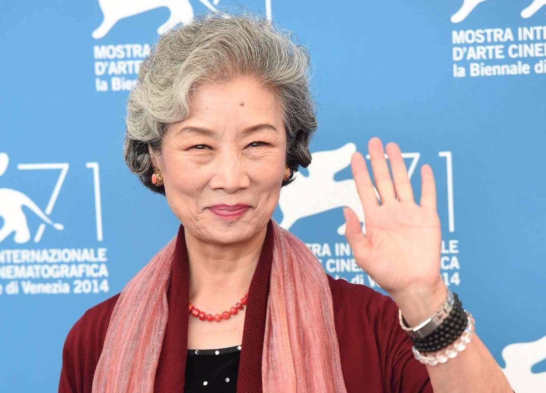 退休10年的吕中写了一段感悟送给大家该清醒了