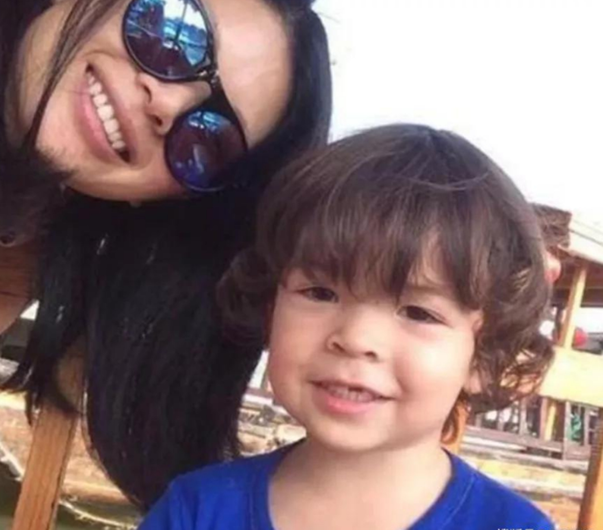 还好儿子没跟妈,"最丑模特"吕燕逆袭嫁富人,混血儿子帅成这样_孩子