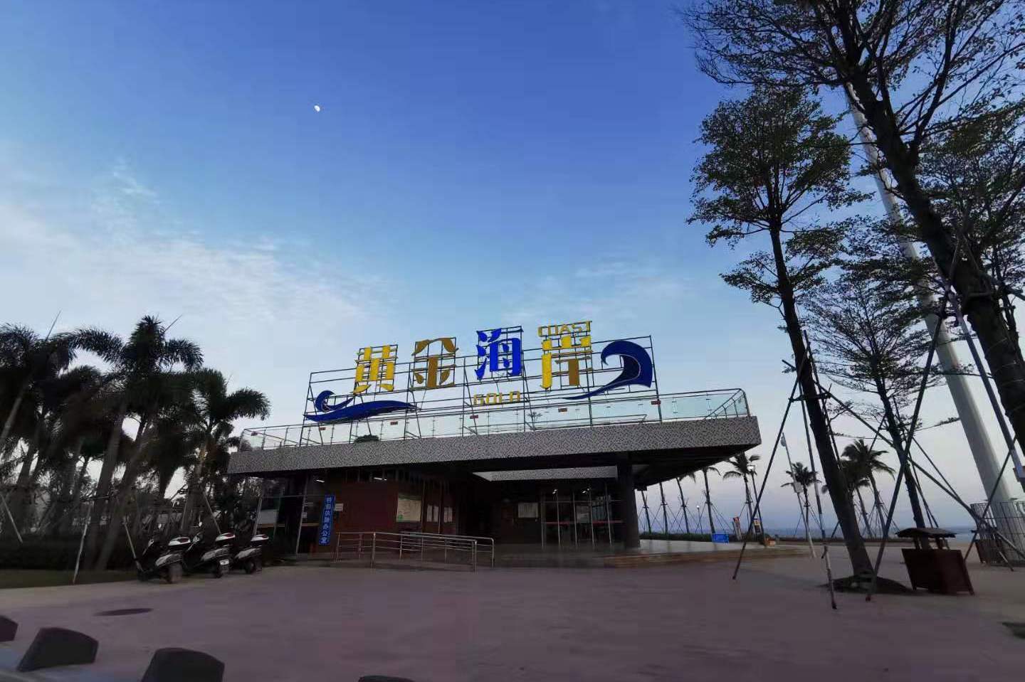 惠州霞涌黄金海岸银白沙滩