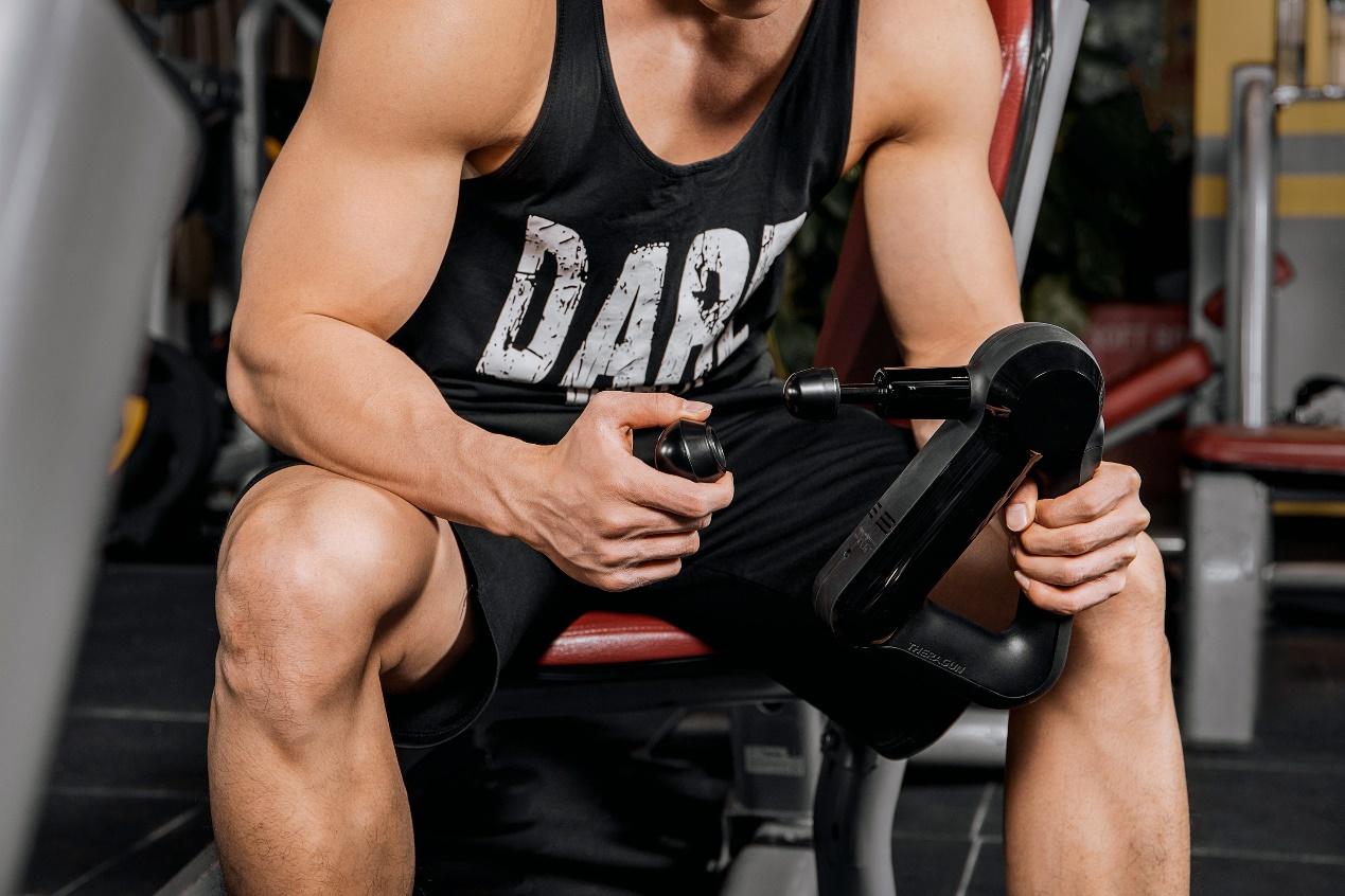 为了满足不同的肌体部位的按摩需求,theragun g3肌健仪还提供了29转