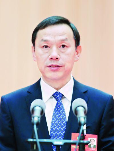 马国强作重要讲话长江日报记者邱焰 摄胡曙光作工作报告长江日报记者