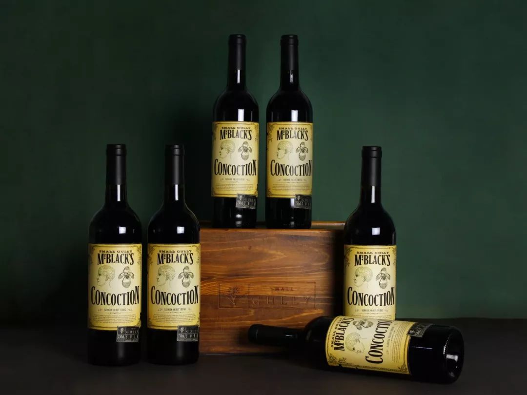 佳节至礼盒繁送好礼巴克斯助你一醉之力