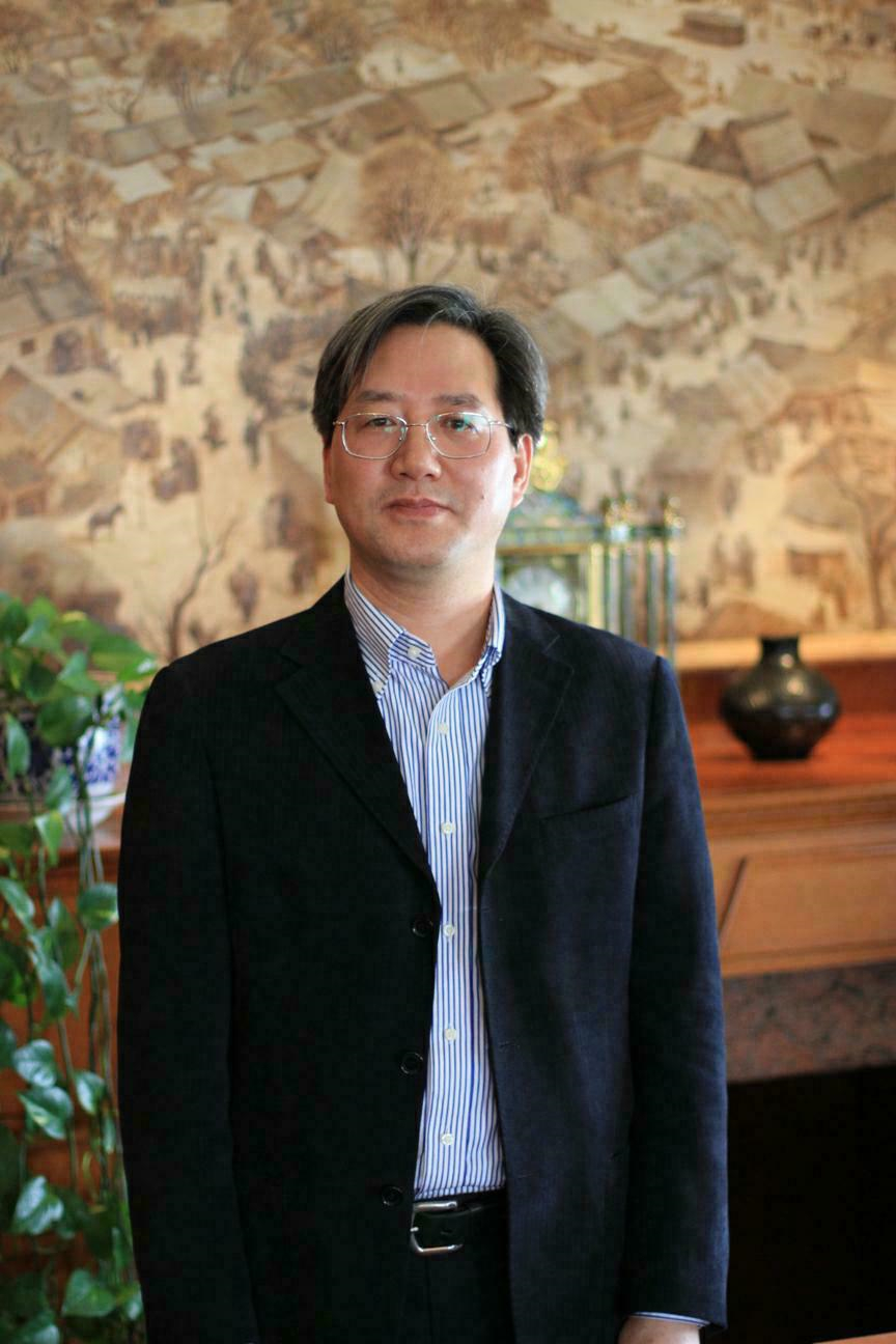 访谈陈默新编中国抗日战争史与过往战史书写有何不同