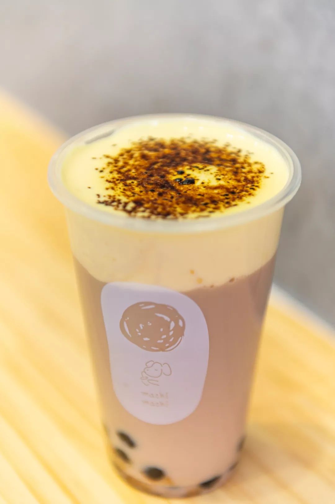 杰伦同款mv里的宇宙网红奶茶来五星街了开业第一天就挤爆