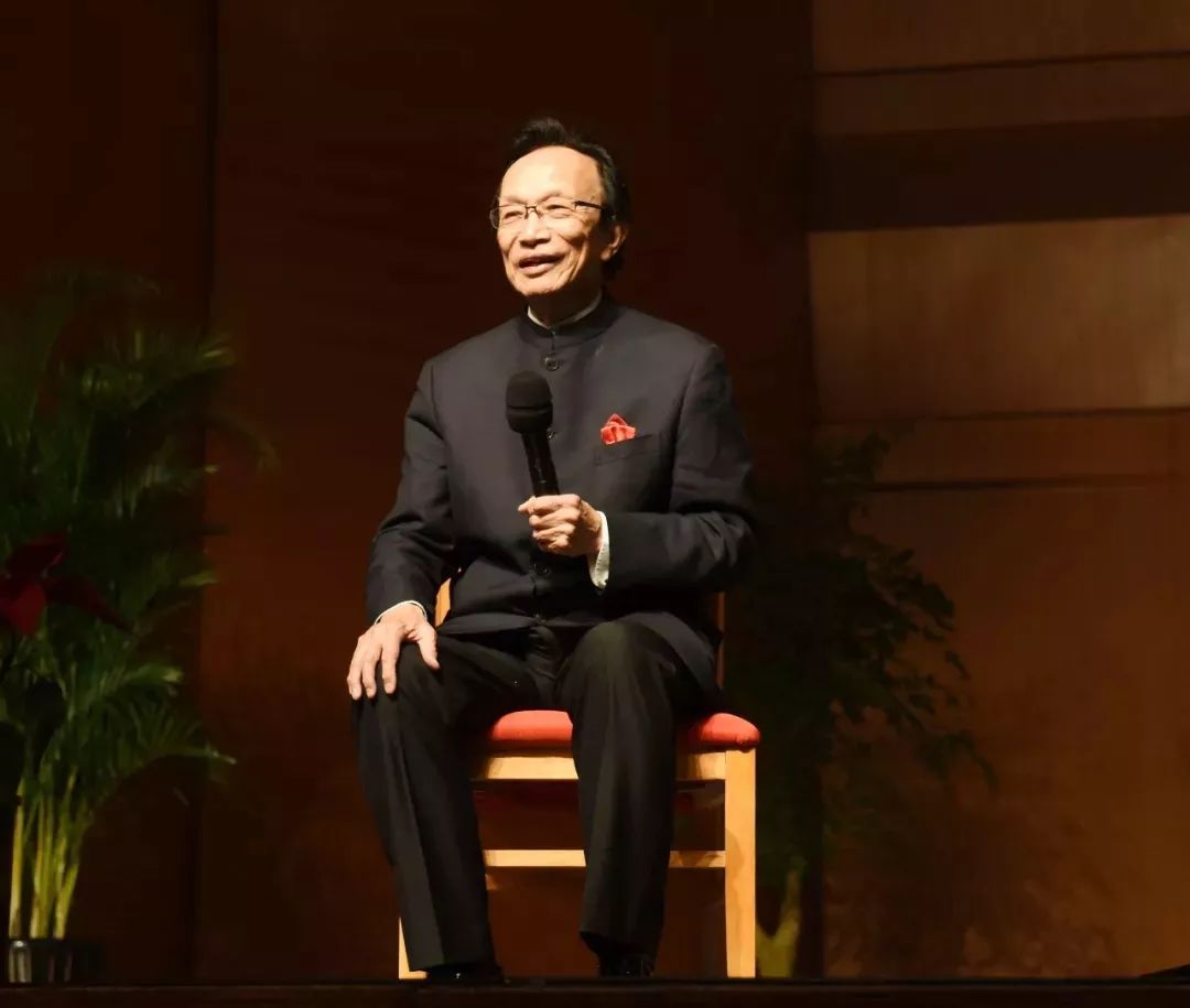 刘育熙大师的演奏听过了没这本介绍他父亲的书送你了