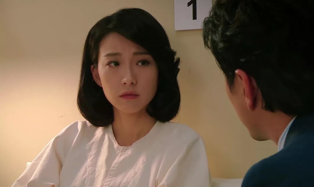 总体来说,《黄金有罪》第一集还是蛮稳的,演员的发挥也不错,唯一一点