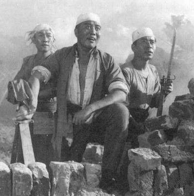 1939年,马本斋任八路军第三纵队回民支队司令员,1942年8月,回民支队