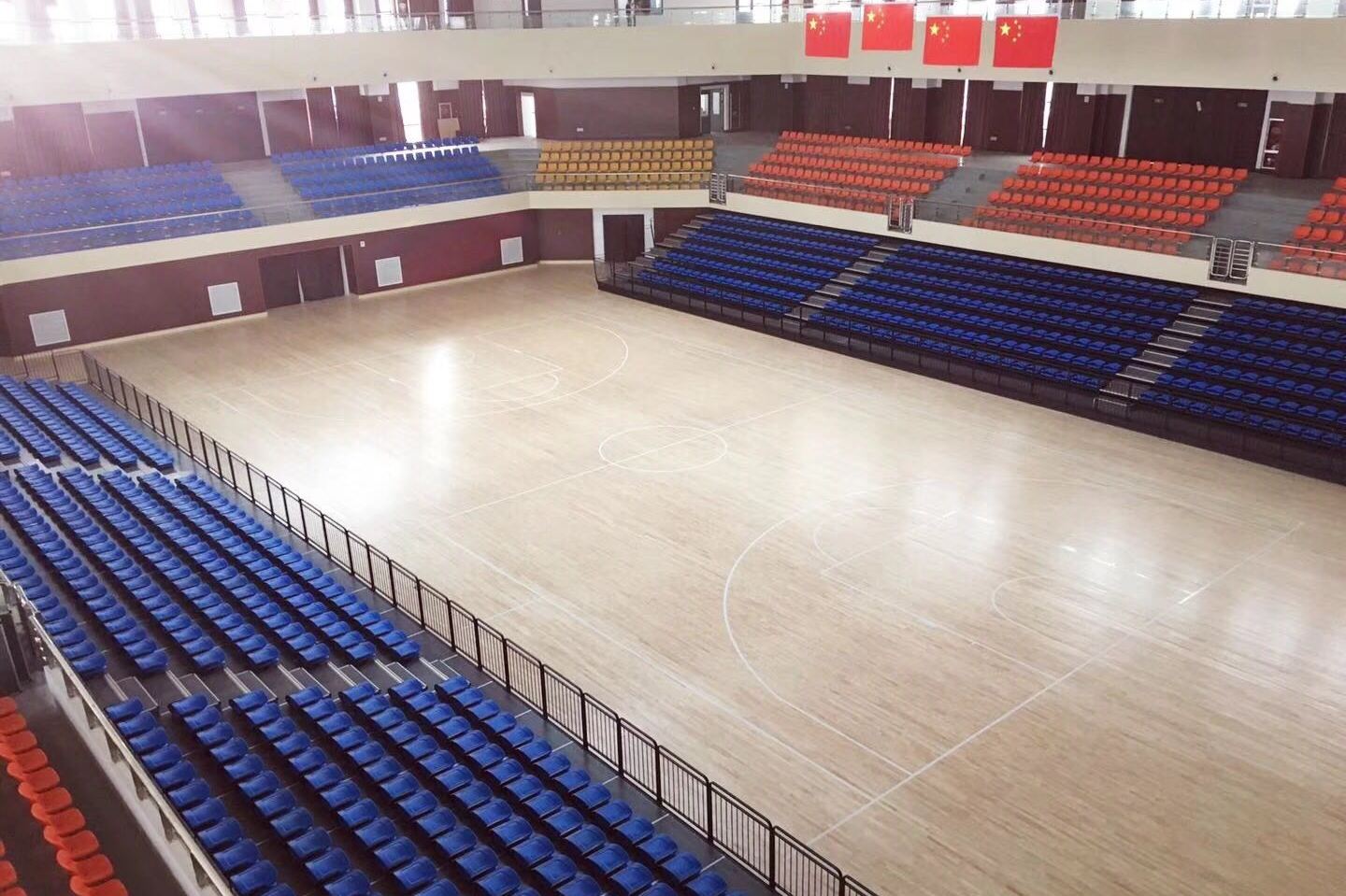 江西省省运会景德镇昌南拓展区体育馆电动伸缩看台名川看台