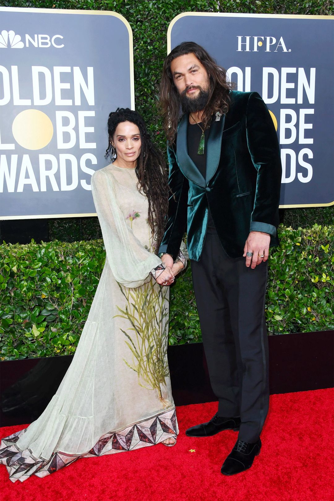 喝到宿醉的lisa bonet(莉莎·博内特)被老公海王jason momoa(杰森