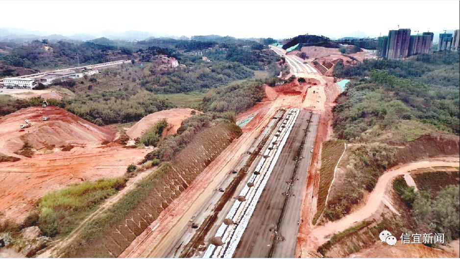 速看双向8车道的信宜玉都快速干线东线a段已铺设主线路面2公里长