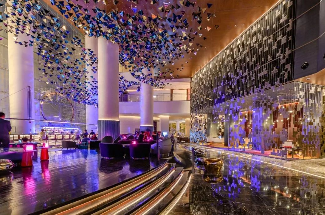 woobar酒吧02营业:20:30-凌晨03:00地址:工业园区李公堤路李公堤三期4