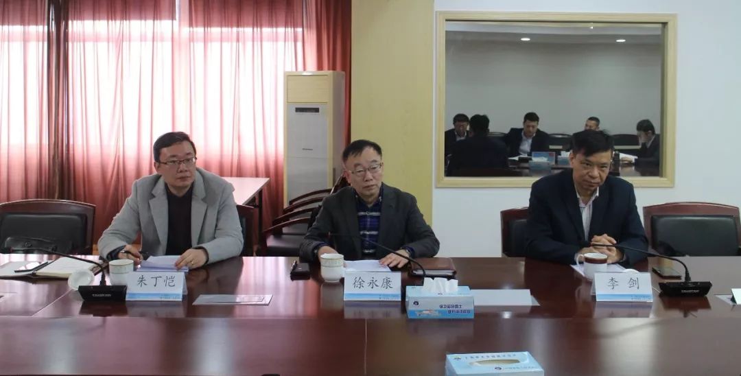 局组织人事处法规处赴执法总队进行2020年新春走基层走访调研