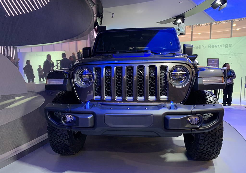 这匹马带电jeep牧马人phev车型正式亮相