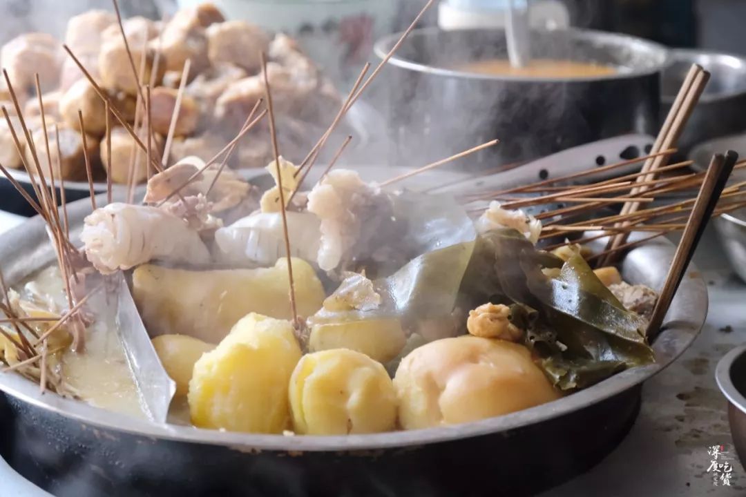 扑空了3次藏在柳州旮旯巷子里十几年的夫妻牛杂麻辣烫好不容易吃上了