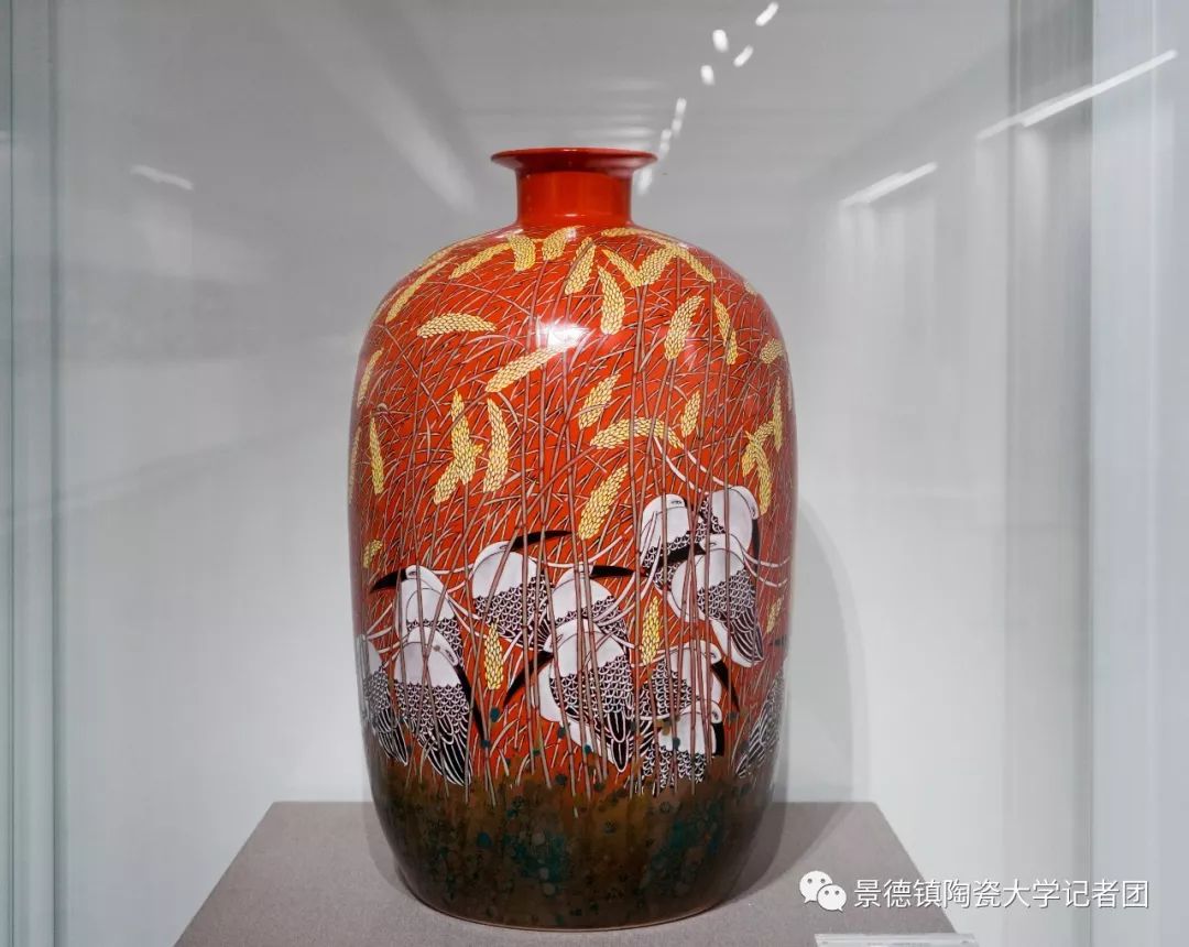 视频图集宁钢上海陶瓷艺术馆部分作品展示