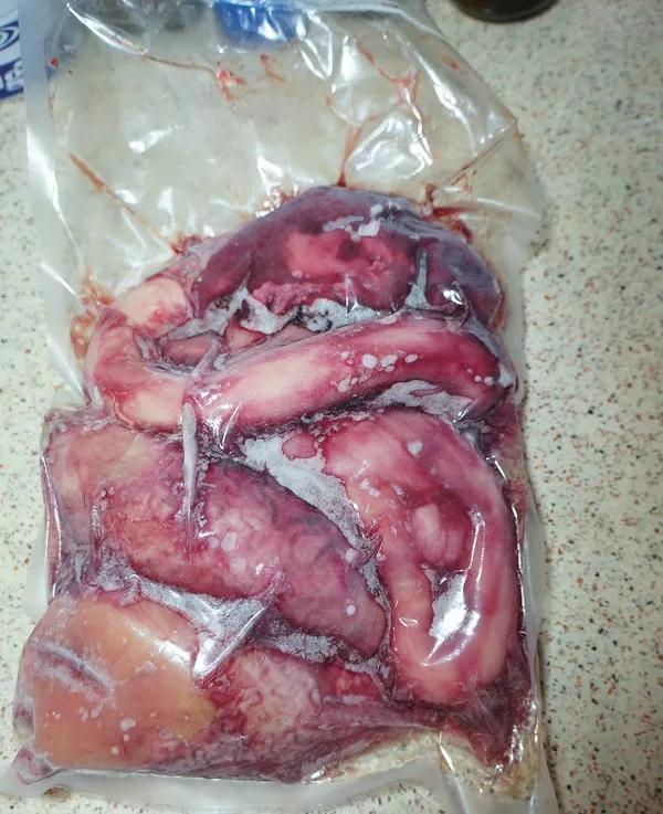 慎入传闻中的牛鞭菜过程惨烈男人看着有点痛