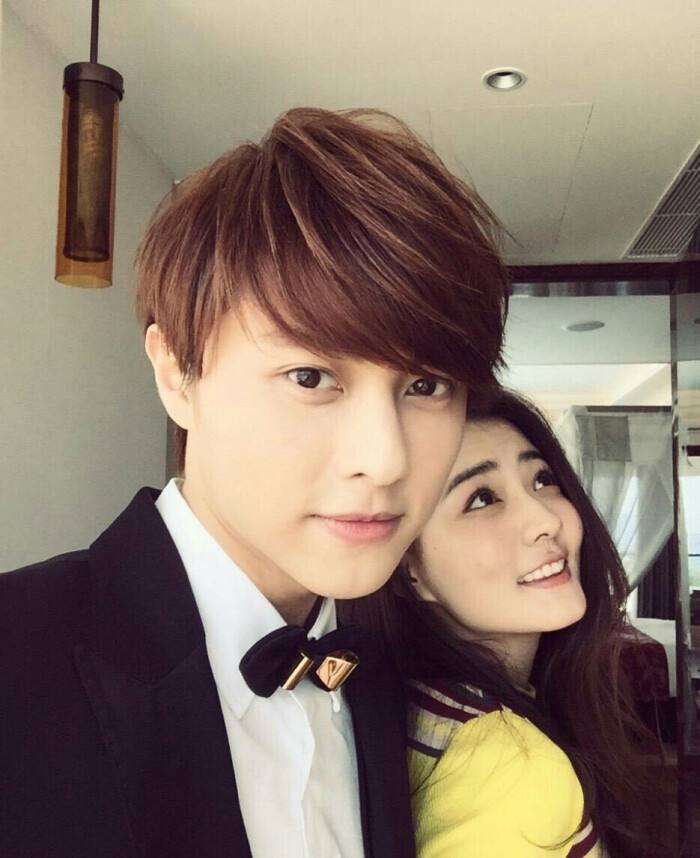 棒棒糖解散十年再合体,帅气依旧,勾起众人回忆杀_组合