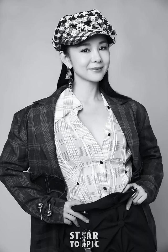 星光邦李小萌唯用热爱填满岁月漫漫