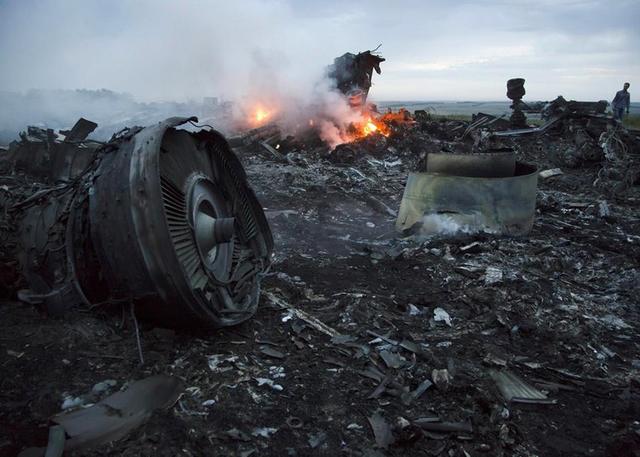 美基地被伊朗空袭数小时后波音737客机在伊坠毁170人全部遇难