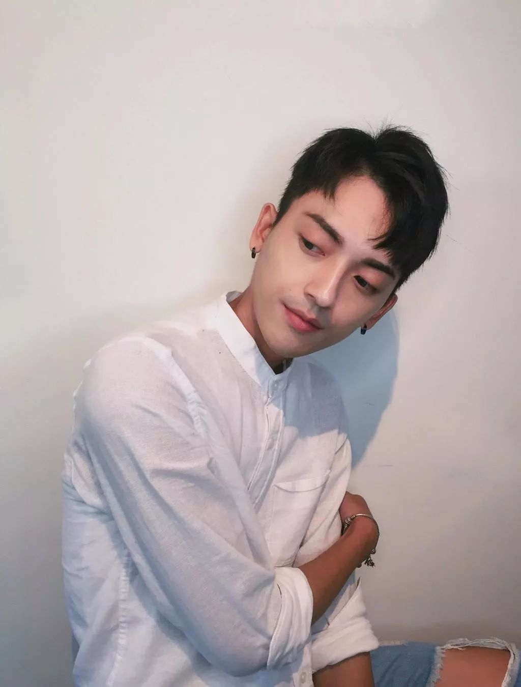 男生不剪寸头也很帅气2020年发型就剪这5款颜值翻倍