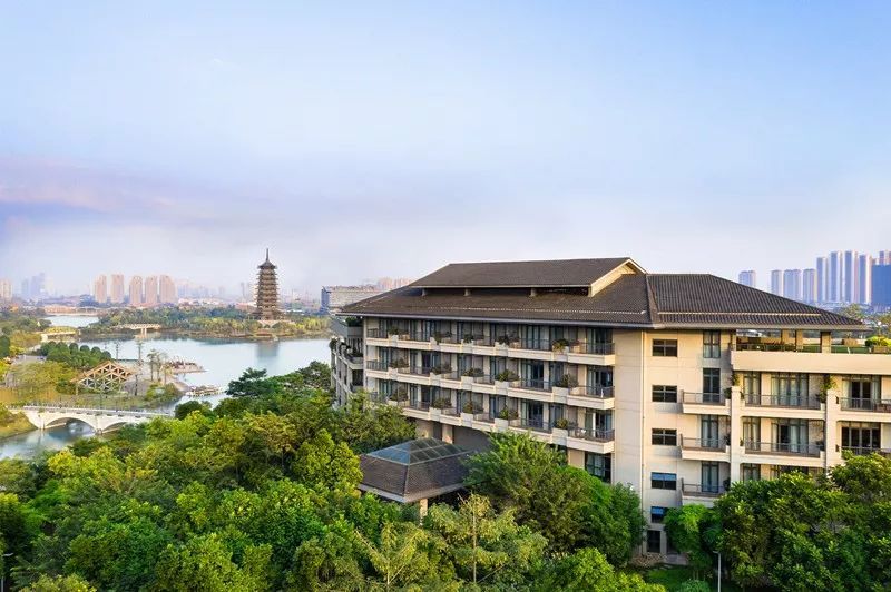 南宁五象山庄邀您一同迎接美好新年值此良辰佳节之际安排好您和家人