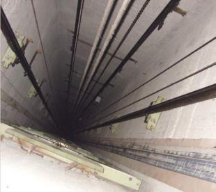 光明时评:直坠28层楼背后的电梯老龄化困境