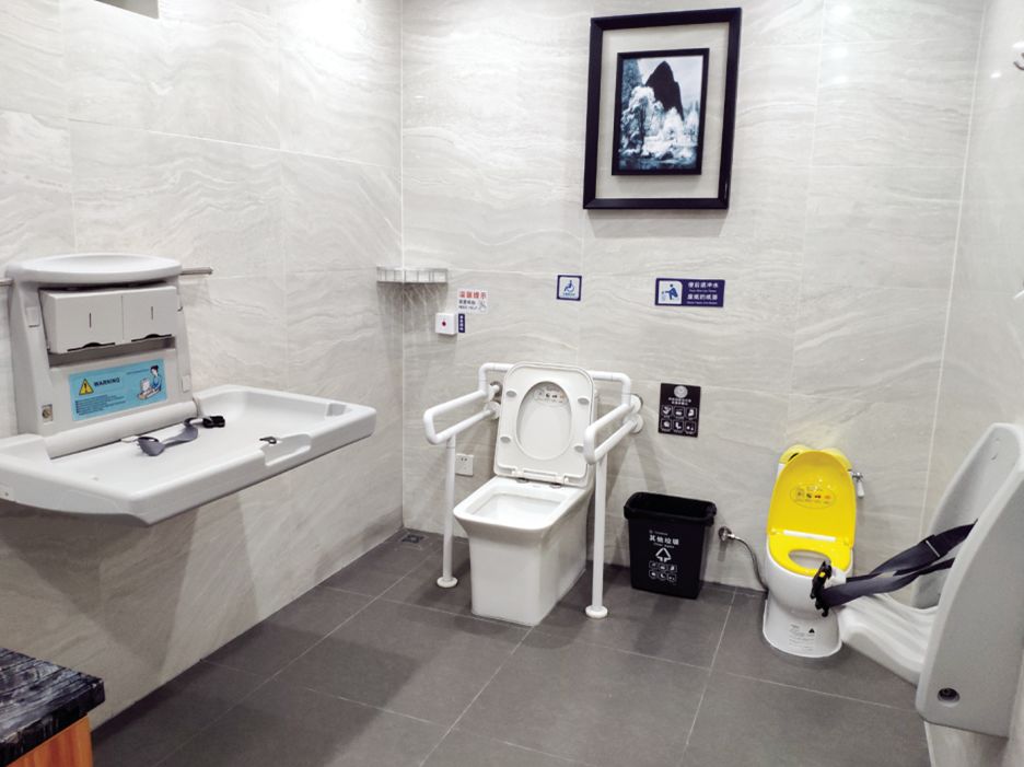 医院厕所让人窒息体验感好多了不信去试试