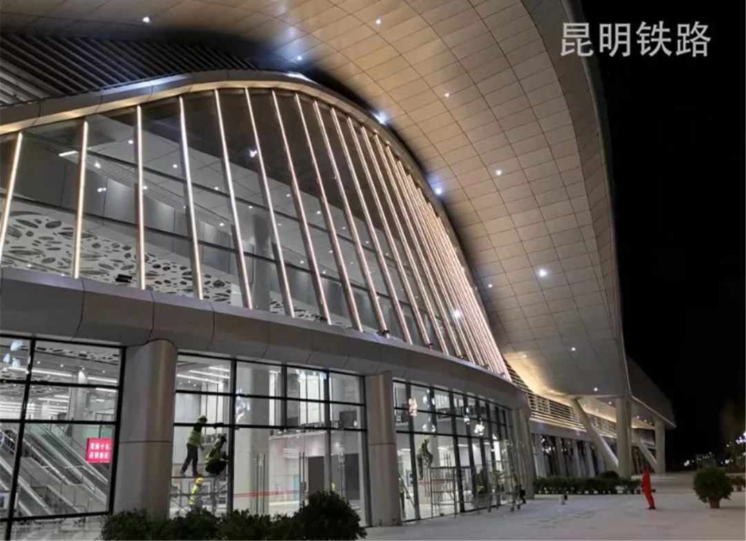 按照惯例,小编有几句温馨提示昆明南站,昆明站,广通北站,元谋西站