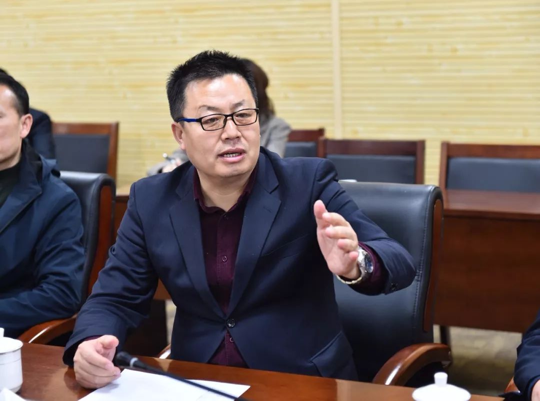 山西晚报直通两会走进山西转型综改示范区代表委员倾听企业声音附视频