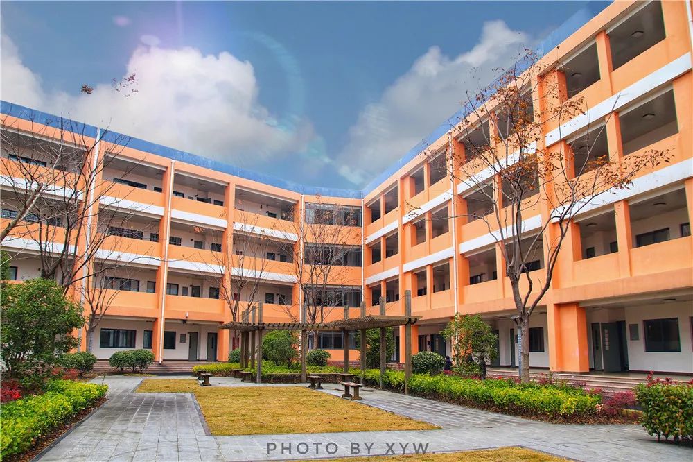 心之所向艺路繁花东昌中学第32届校园文化艺术节活动纪实