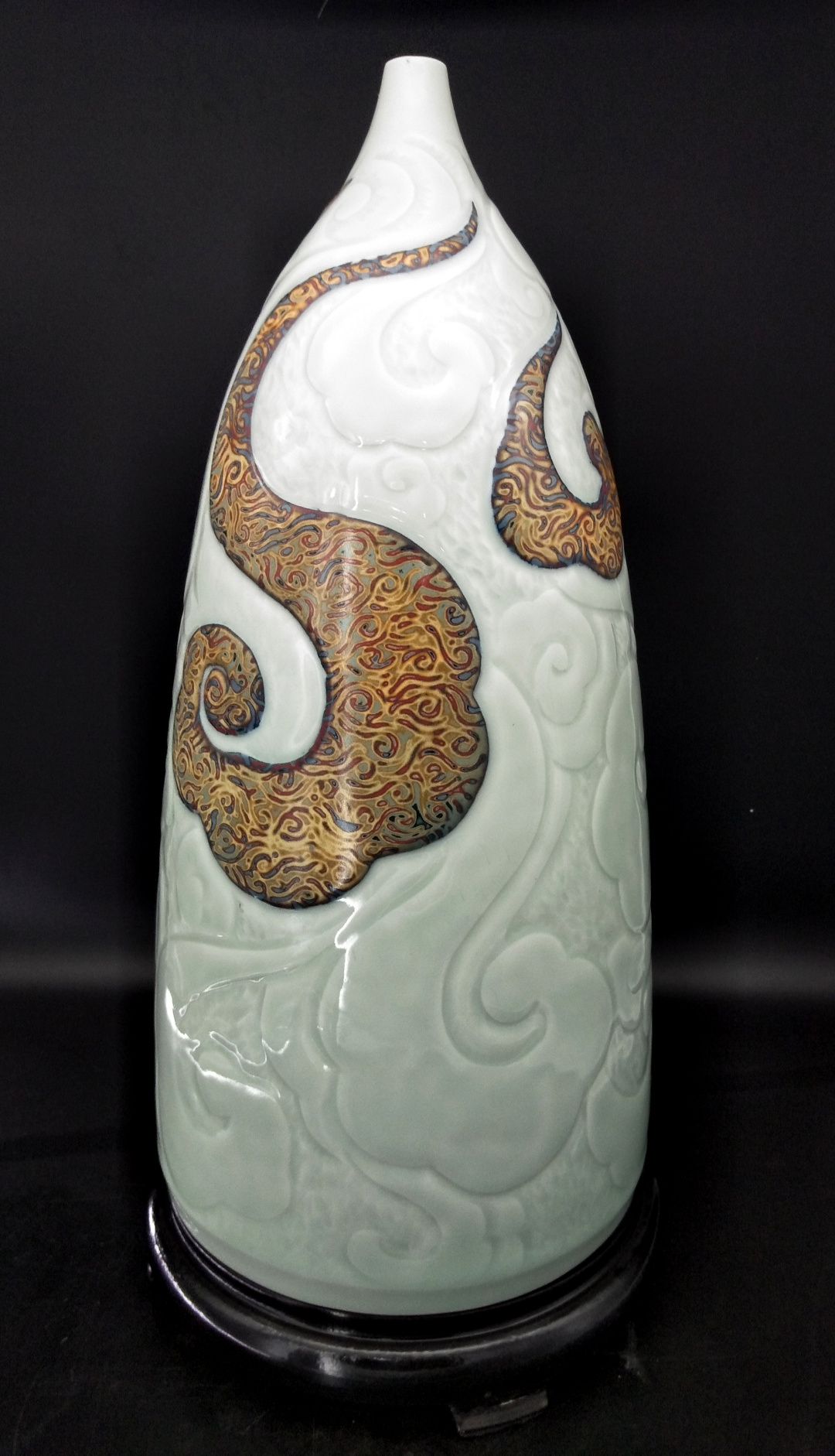 陶瓷上的冰雪山水——国际陶艺家协会会员刘欣艺术作品欣赏