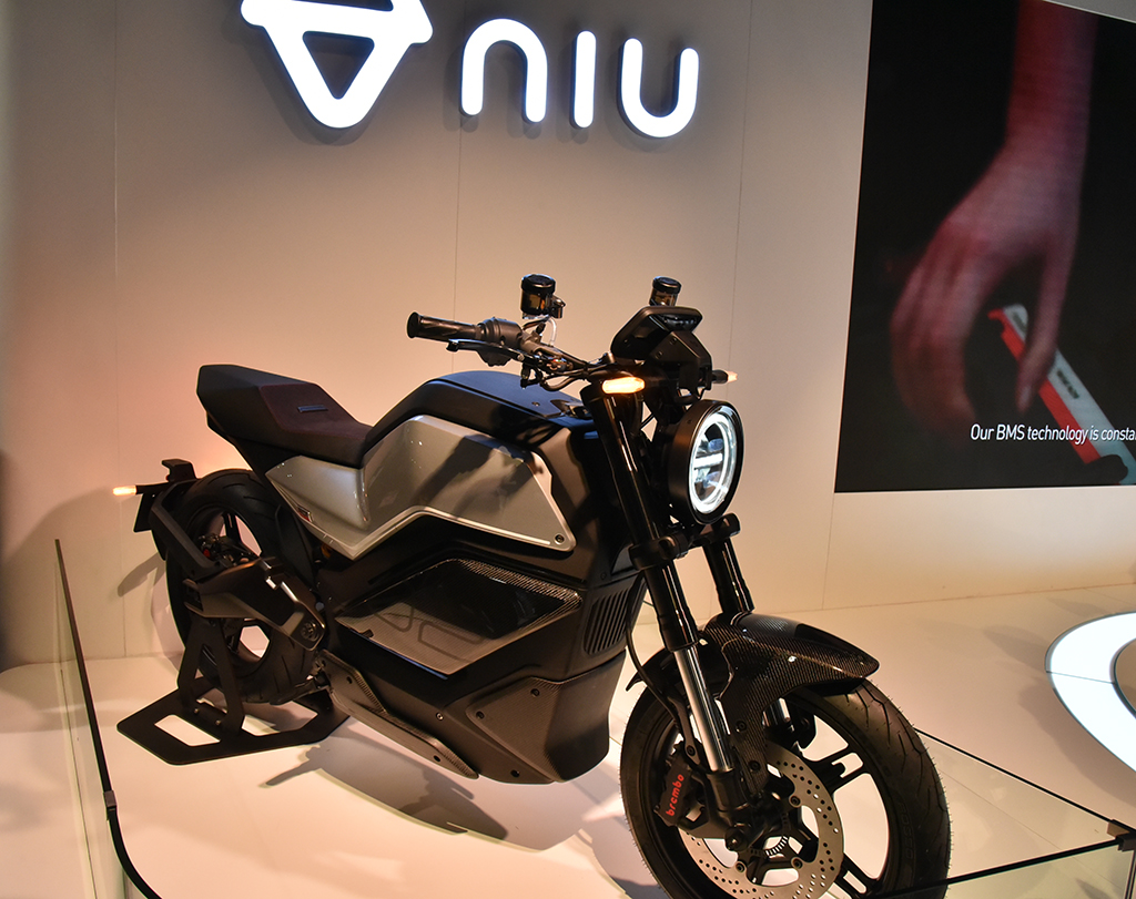 ces 2020:小牛发布电动三轮摩托车tqi