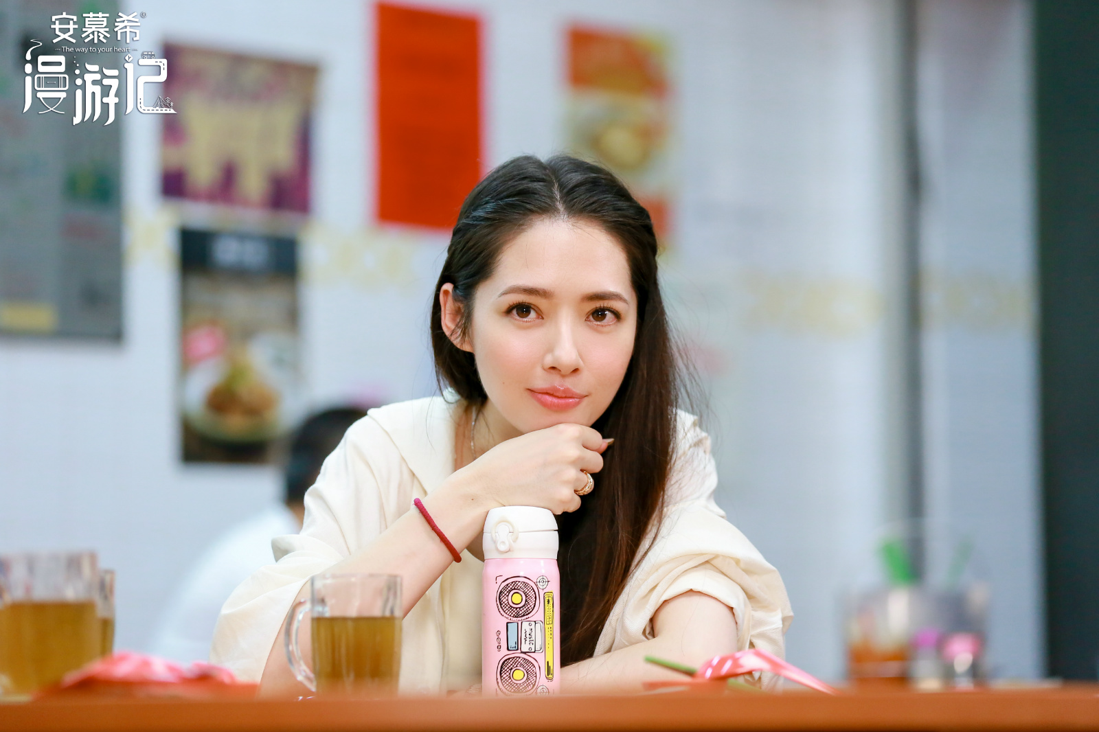 《漫游记》钟汉良沉浸灯光秀 郭麒麟学会安排行程_郭碧婷