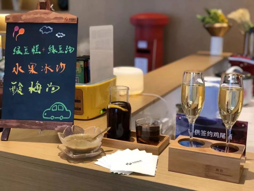 苏中案场用一束光照亮前方的路