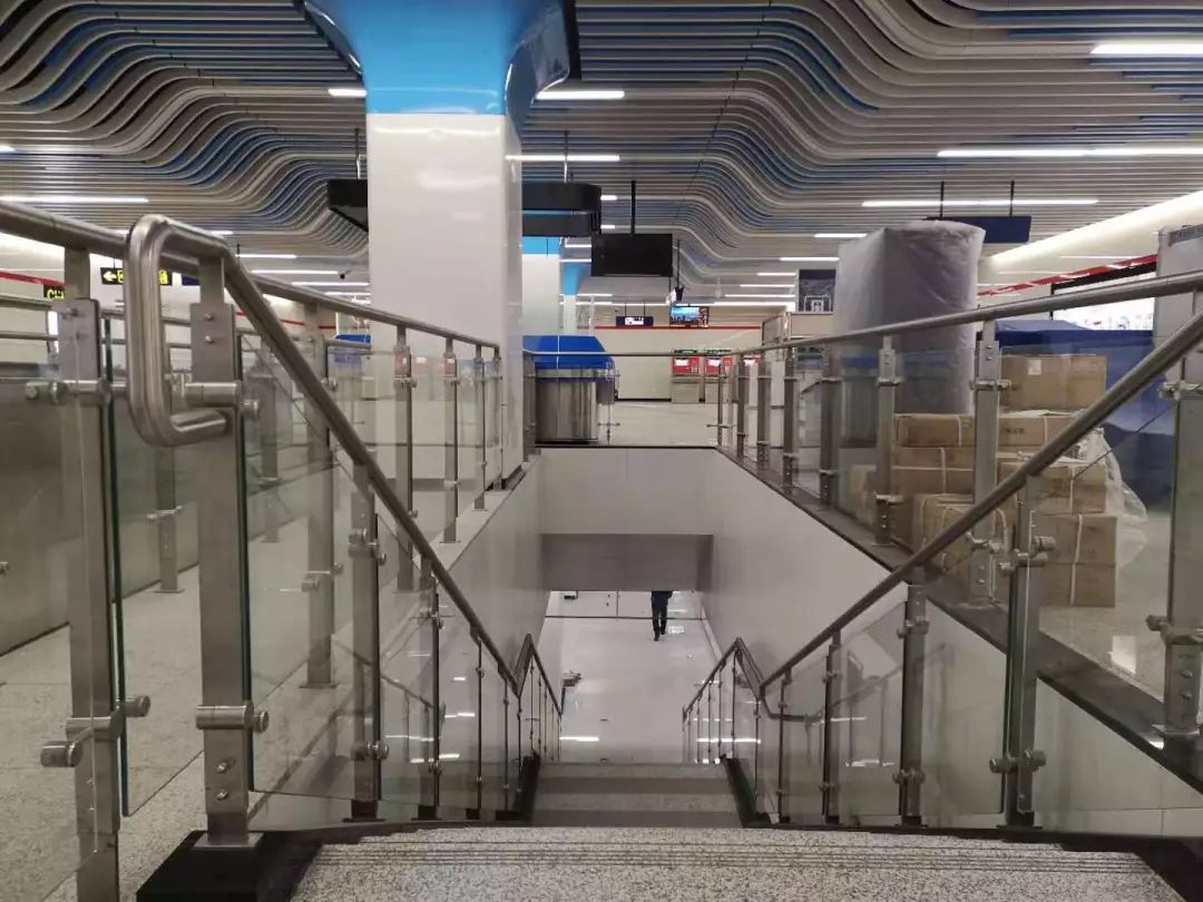 坚朗护栏助力呼和浩特地铁1号线一期工程