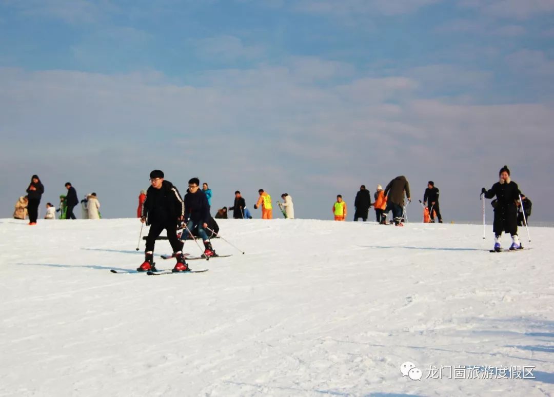 日照龙门崮滑雪场图片