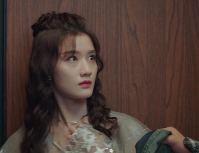 原创《蓬莱间》女主演颜值太高,师姐宣璐败给女主,剧中大明星却垫底