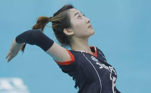 19岁美女二传为何优秀北京女排主帅她每天七点早起主动加练